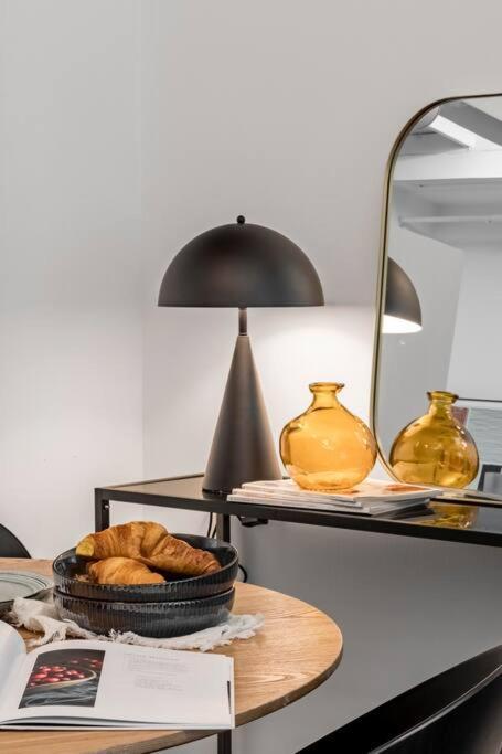 Apartamento Beautiful And Cosy Flat La Latina-Rastro-Der Madrid Exterior foto